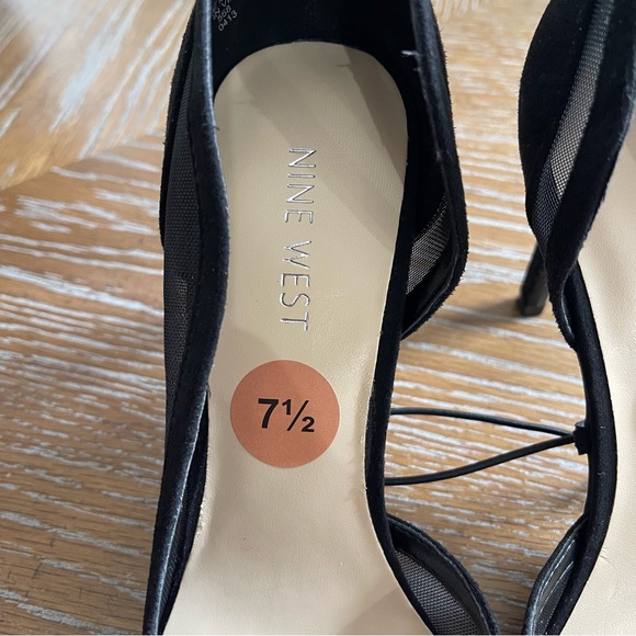 Nine West Mesh Heels!! - Picture 3 of 4